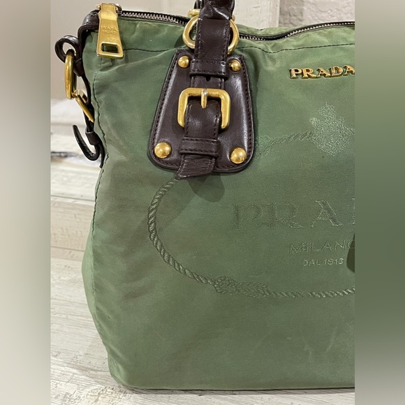 PRADA Authentic Crossbody Bag (Handbag) - Picture 4 of 16
